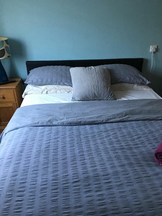 Travelling Stop Apartman Swindon Kültér fotó