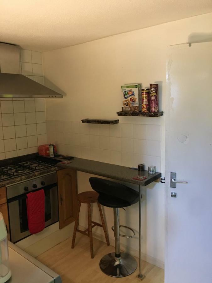 Travelling Stop Apartman Swindon Kültér fotó